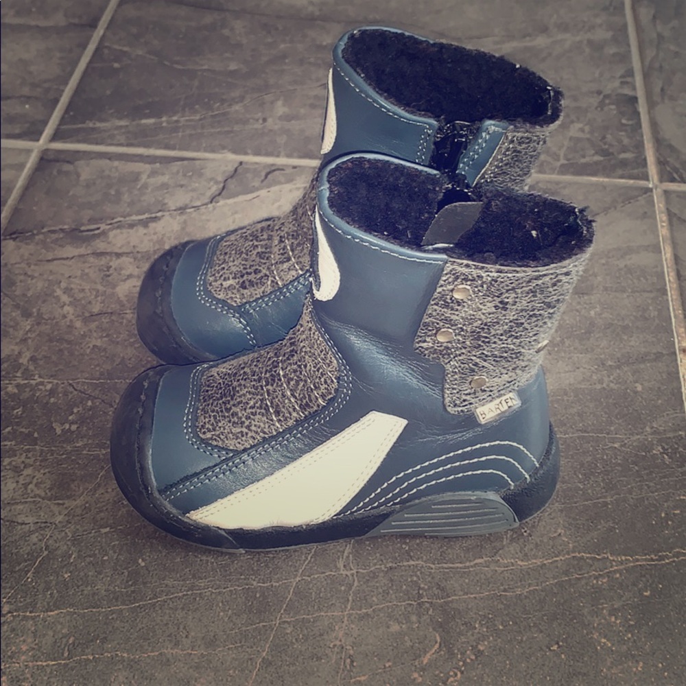 Toddler boy leather wool lined boots 6